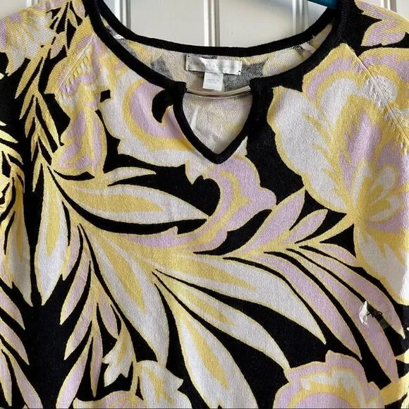 2/$22 New York & Company Floral Short Sleeve Sweater; SZ XS; BNWT - Picture 2 of 7